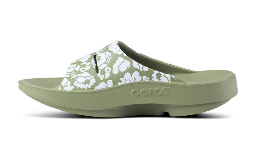 1103SAGTR OOahh Ltd Sage Tropics  - Women's