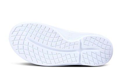 1200WHT OOcloog White - Women's