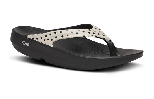 1403PBL OOlala Limited Pebble - Women's