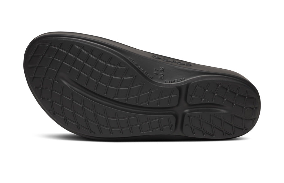 1403PBL OOlala Limited Pebble - Women's